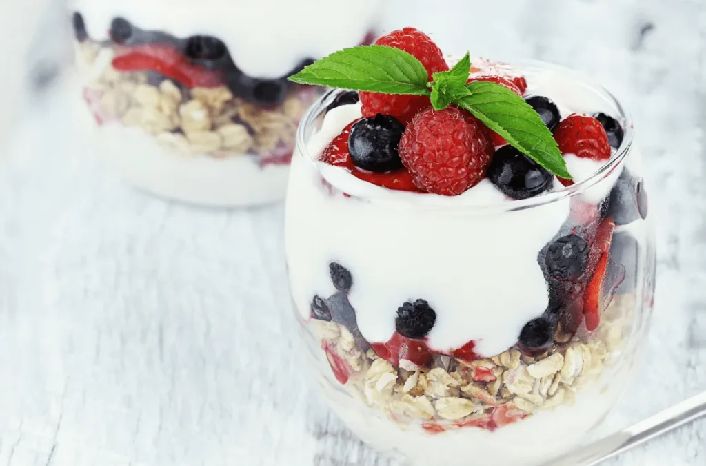 Yogurt and Berries for Weight Loss